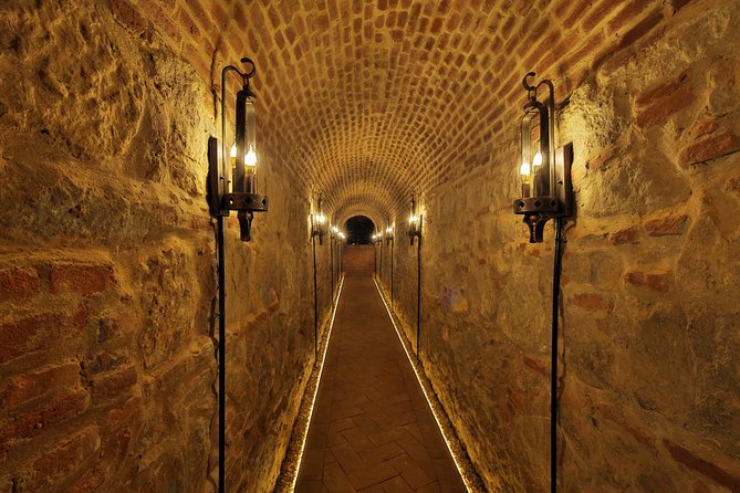 Private Walking Tour of Alba Iulia Citadel with Wine Tasting - What the four-hour schedule really means