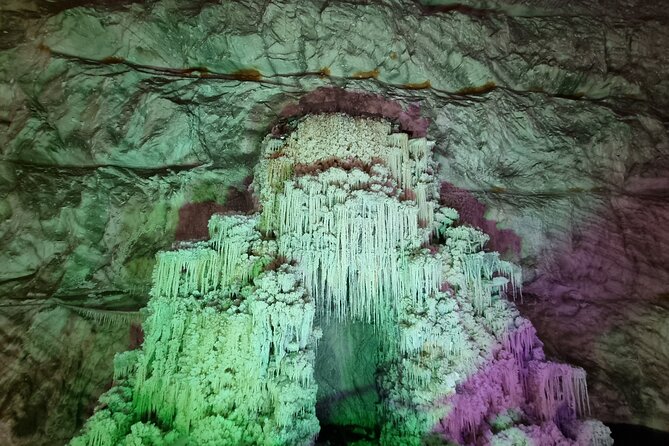 Salt Mine , Lunch at Winery & Dracula Grave - Private Tour - Who will enjoy this Romanian outing?