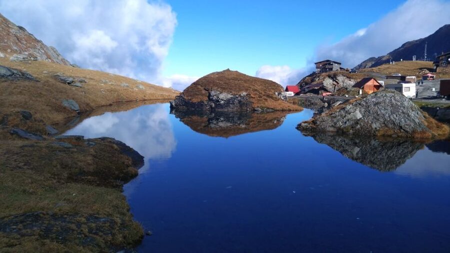 SB05 - Carpathian Heights: Hiking to Bâlea Cascada & Lake - Timing, weather, and practical concerns