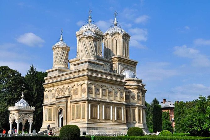 Searching for Dracula: Private Day Trip from Bucharest - The long drive and the value of a private guide