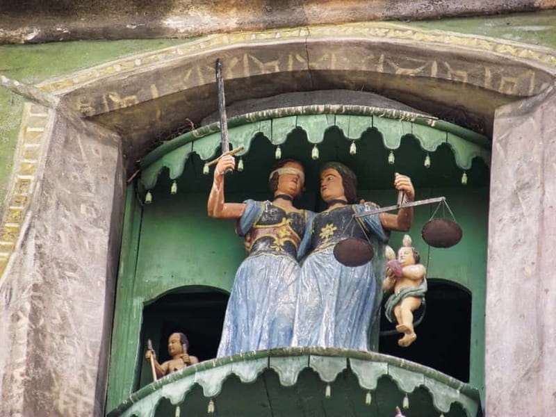 Sighisoara & wine tasting (from Cluj) - What the guide adds