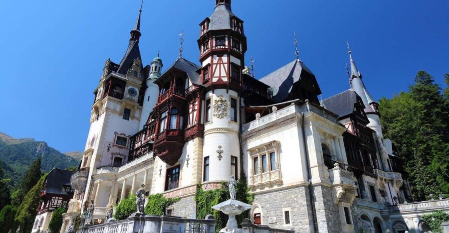 Sinaia: Peleș Castle Tour with An Expert Guide - Key points to know before you go