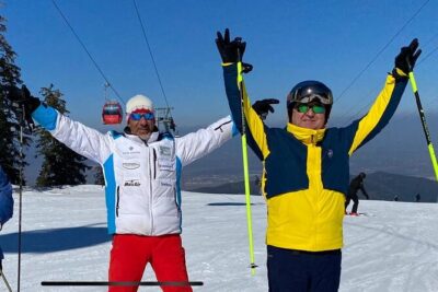 Ski & snowboard lessons on Poiana Brasov- Full Private day tour from Brasov