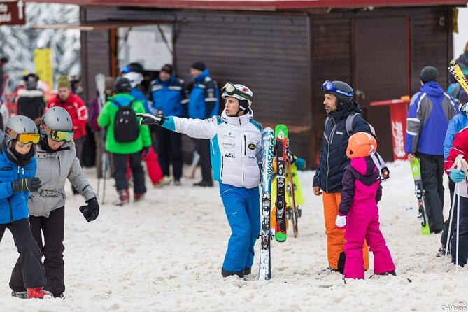 Ski & snowboard lessons on Poiana Brasov- Full Private day tour from Brasov - The 4:00 pm return and Belvedere viewpoint