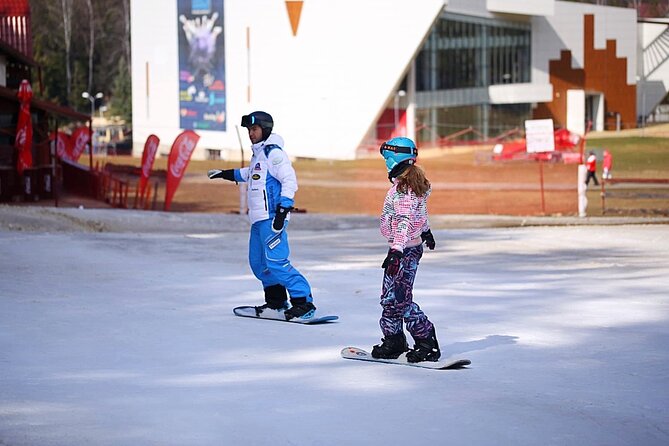 Ski / Snowboard Lessons on the Slopes of Poiana Brasov - Two hours with an instructor who teaches patiently