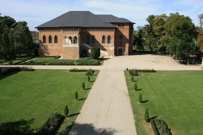 Small Group Tour to Mogosoaia Palace & Snagov Monastery - Snagov Monastery and the Dracula burial legend