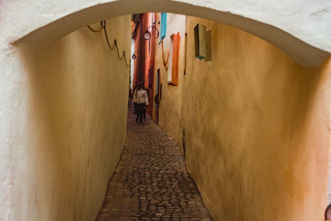 Small Group Walking Tour Of Brasov Old Town - Weaver’s Bastion and the route’s optional pieces