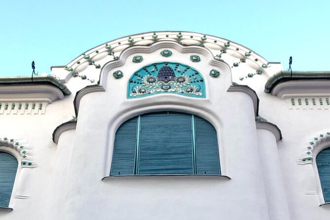 The Classic Tour of Timisoara - The Opera Romana House and a building with a past