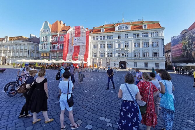 The Jewish Heritage Tour of Timisoara - Seeing the Fabric Synagogue from the street