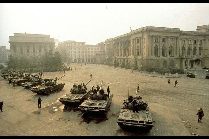The Real tour of Communism - Starting at the Patriarchal Cathedral and National Assembly site
