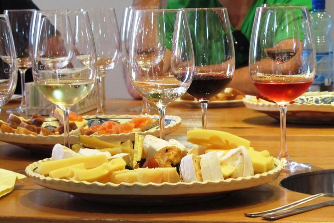 The wine route by bike - Bellu Manor in Urlati, a short but worthwhile first stop