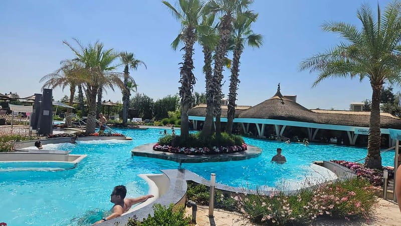 Therme:Spa Day at the biggest oasis of Relaxation《Bucharest》 - Leaving The Grand Hotel for Therme