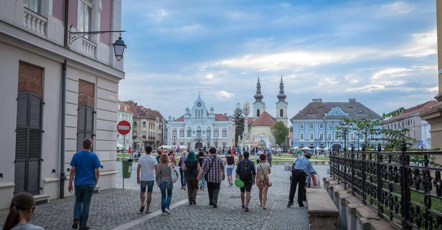 Timisoara: Classic Walking Tour - From medieval attacks to Ottoman Timișoara