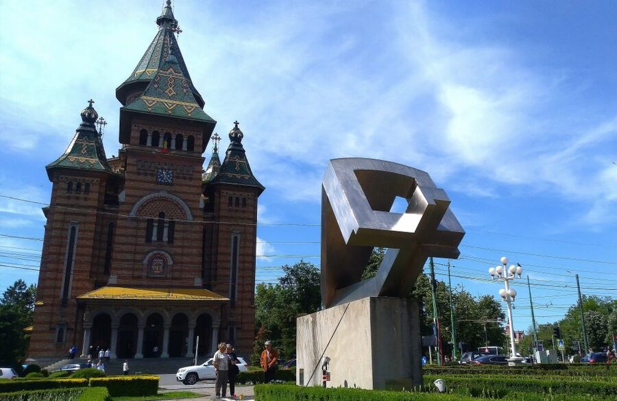 Timisoara: Grand Communism Tour - The Reformed Hungarian Church and the start of the uprising