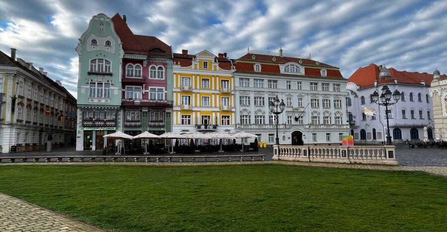 Timisoara: Guided Walking Tour - Starting at the Opera House in Victory Square