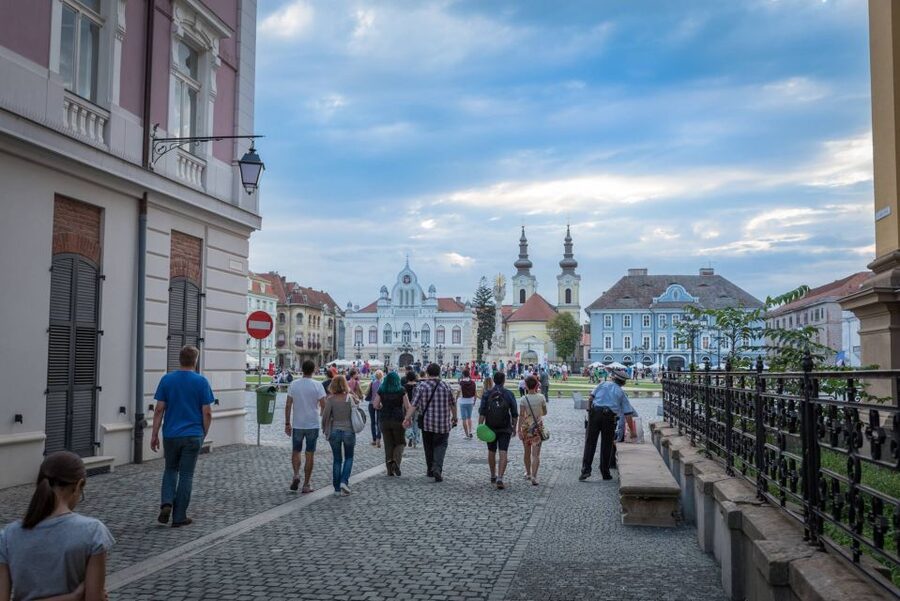 Timisoara: Jewish Heritage Walking Tour - The Moorish synagogue and its distinctive design