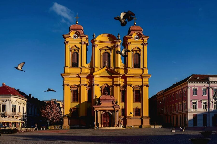 Timisoara: Private Walking Tour with a Local Guide - Architecture with a local explanation