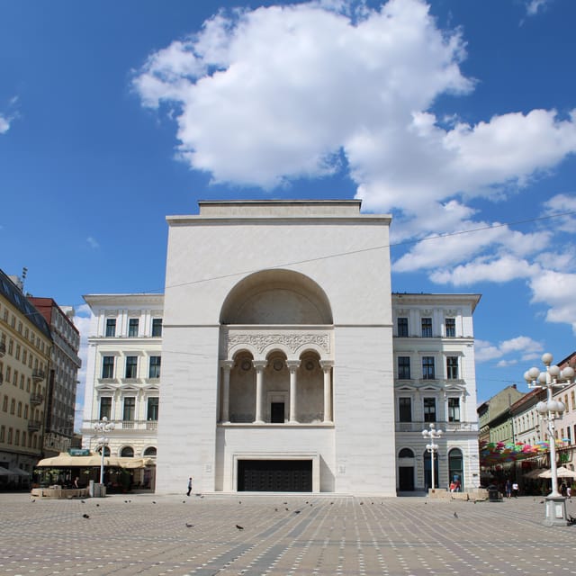 Timisoara: Private Walking Tour with a Local Guide - Four squares, four angles on Timișoara