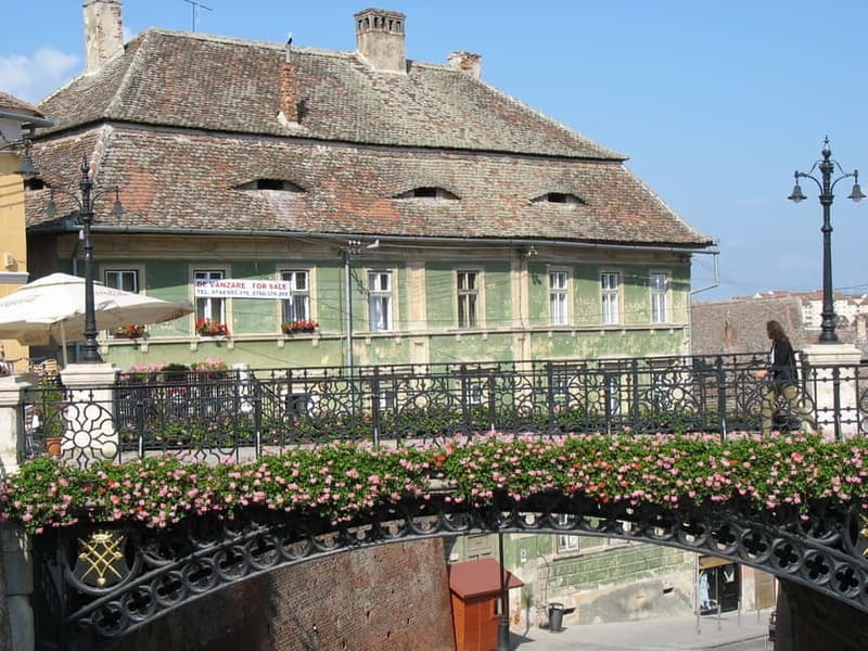 Tour of Sibiu - Church in Cristian - Village of Sibiel - What the guides add to the experience