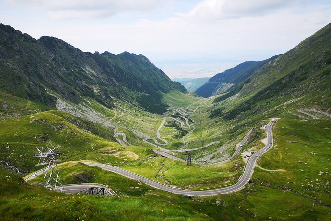 Transfagarasan Road & Balea Lake - Private Tour from Bucharest - Vidraru Dam and Romania’s communist ambition