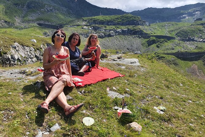 Transfagarasan Road Private Day Trip from Bucharest / The Best Road in the World - The long driving day needs realistic planning