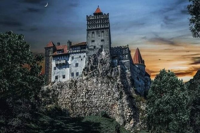 Transfer Bucharest -Brasov with Targoviste and Bran Castle visits - Key things to know before booking