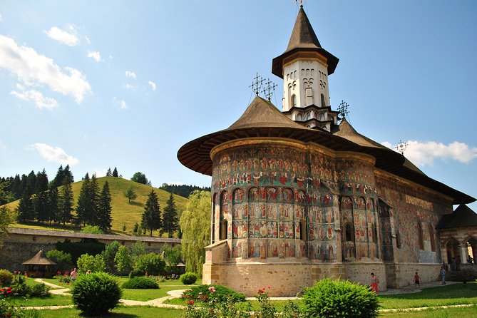 Transylvania & Bucovina Private Tour - 6 days - The guide, vehicle, and private format