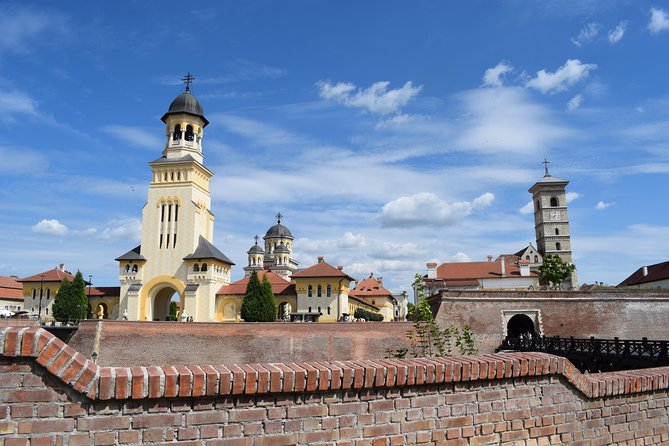 Turda Salt Mine and Hunedoara Corvin Castle from Cluj - Shared or private: choose based on flexibility