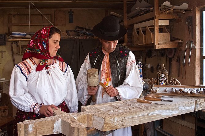 Two days tour to Maramures: local experiences and culture - Five details that define the Maramures experience
