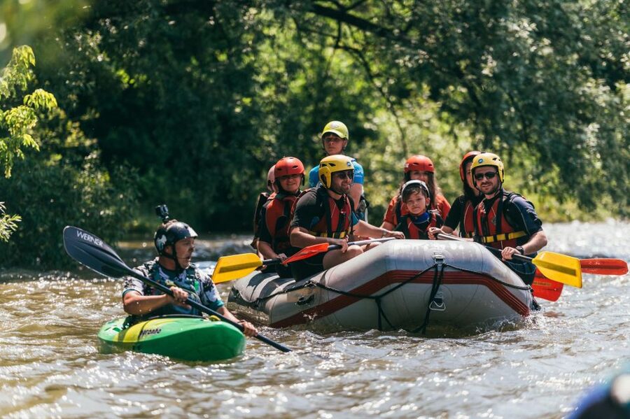 Vadu Crisului: Rafting or Kayaking trip on Crisul Repede - Why this Crișul Repede trip works so well