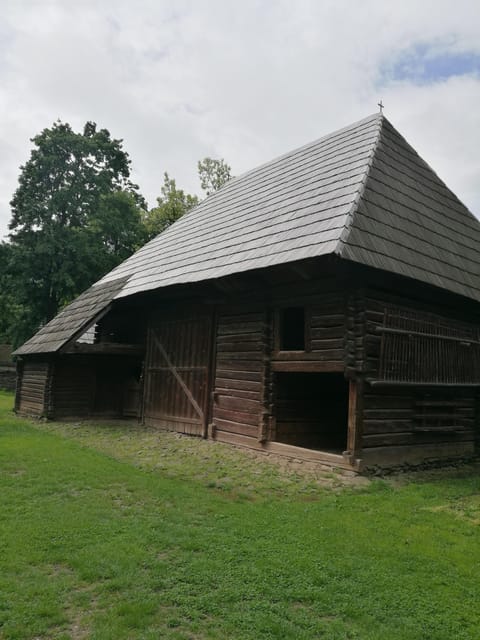 Village Museum Bucharest Guided Tour - Who should book this tour?