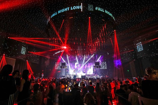 VIP Party in Bucharest - The Ultimate Nightlife Experience - The middle stretch: lounge music or a live band
